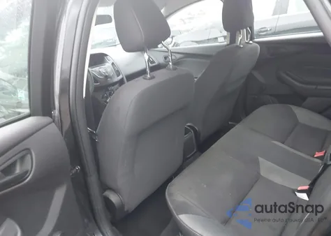 2014 Ford Focus S из США, поврежденный, VIN 1FADP3E25EL142302